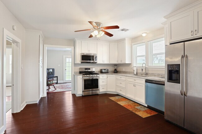 Enjoy cooking in this beautifully remodeled kitchen. - 12811 River Rd