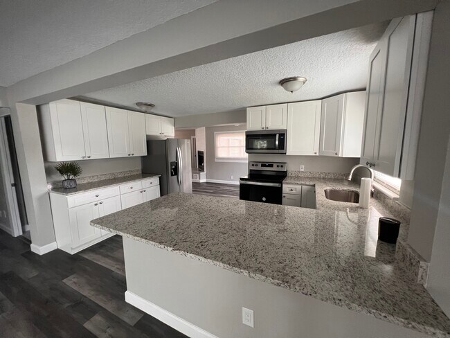 Foto del edificio - 718 5th Ave N