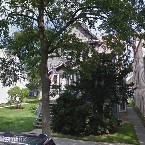 Primary Photo - 3903 N Drake Ave