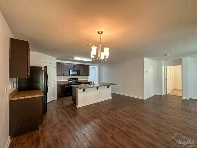 Foto del edificio - 2123 Waltham St