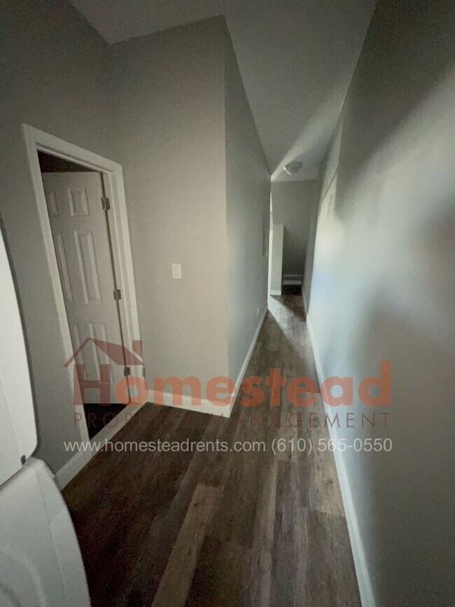 Foto del edificio - 5749 Walnut St