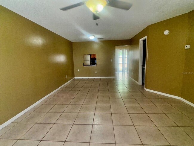 Foto del edificio - 1605 Shady Ridge Ct