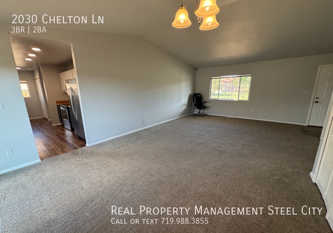 Building Photo - 2030 Chelton Ln