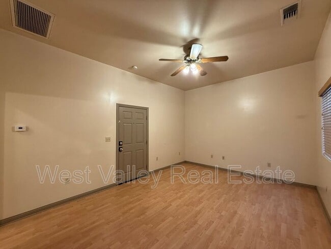 Foto del edificio - 522 Center St