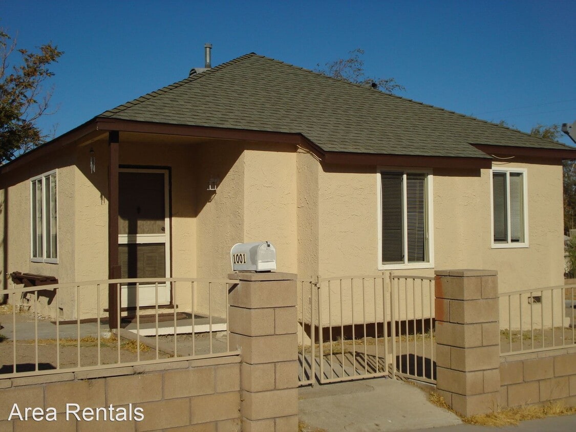 Primary Photo - 2 br, 1 bath House - 1001 FLORA STREET
