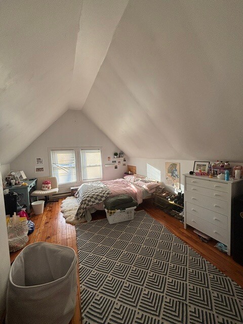 Foto del edificio - 3238 N Bartlett Ave