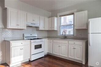 Building Photo - 110 Wallace Ave