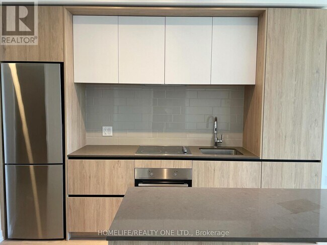 Photo du bâtiment - 225 Sumach St