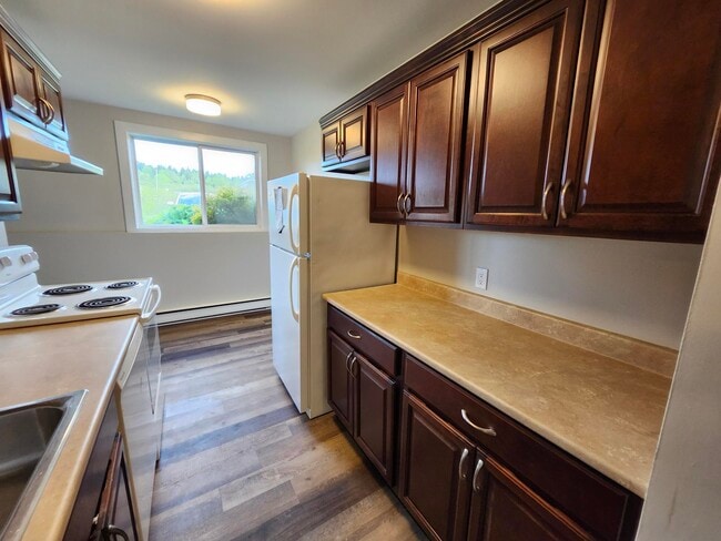 Building Photo - 534 Bonita Ave