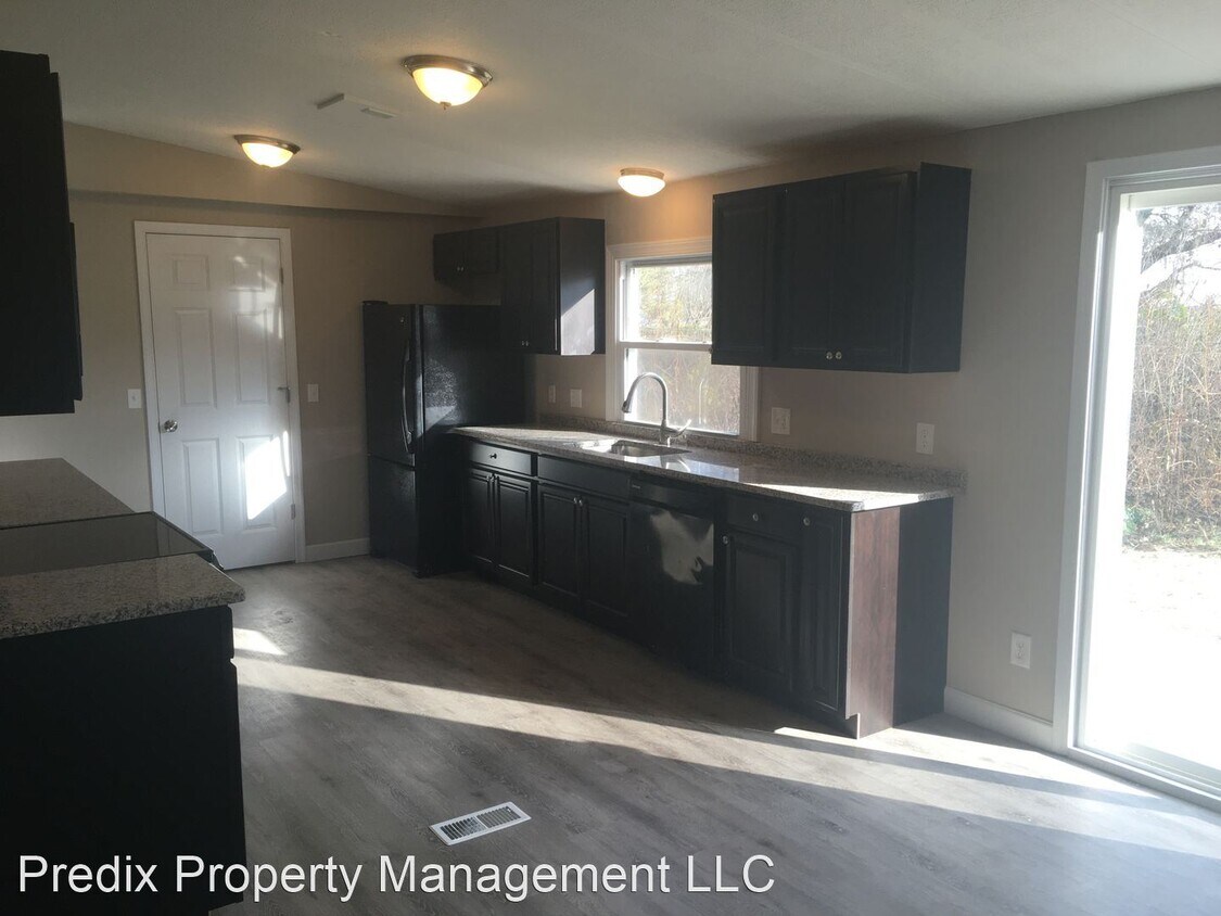 3 br, 2 bath House 2256 Dixie Dr. House Rental in East York, PA