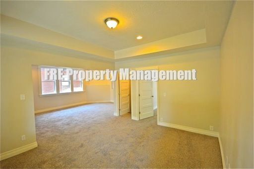 Foto del edificio - 1096 Windsor St E