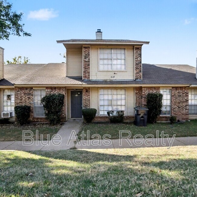 Photo - 610 Lillard Rd Townhome