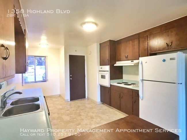 Building Photo - 1358 Highland Blvd