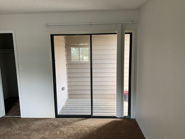 Bedroom Patio - 414 N St Clair Abrams Ave
