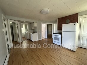 Building Photo - 144 Fremont St