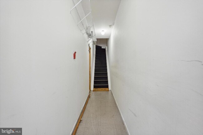 Building Photo - 1725 South Street Unit 2ND FLOOR