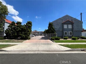 Building Photo - 14030 McClure Ave