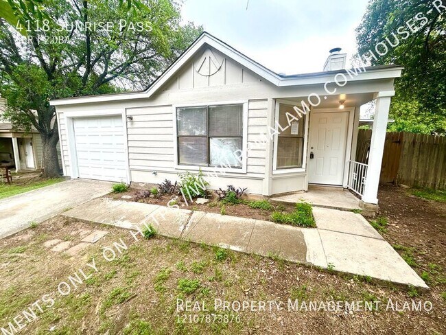 Foto del edificio - **APPLICATION RECEIVED** AVAILABLE NOW! 3 ...
