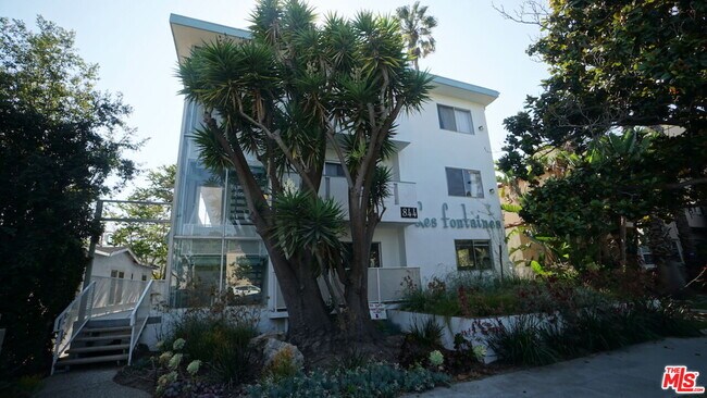 Foto del edificio - 844 6th St
