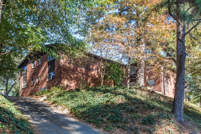 Building Photo - 1284 Piedmont Ave NE