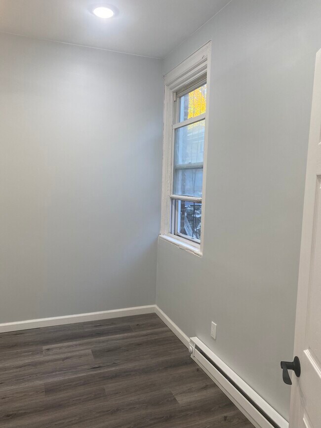 Foto del edificio - 6443 N Broad St