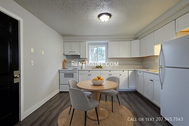 Foto del edificio - 22 Hillside Ln