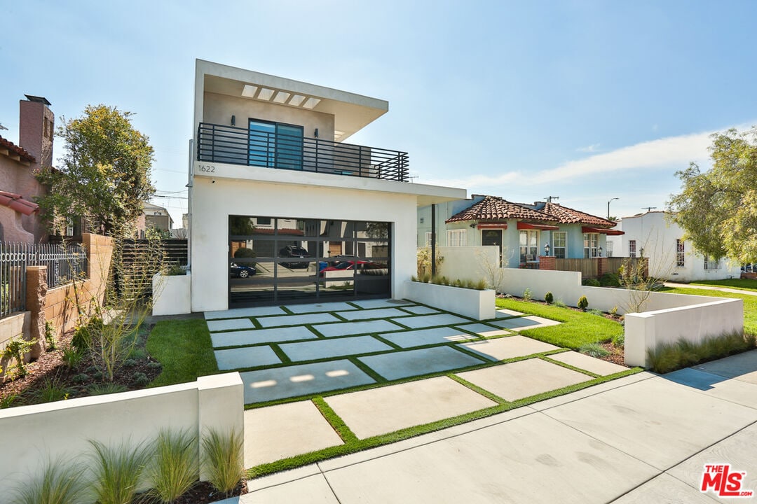 Foto principal - 1622 S Mansfield Ave