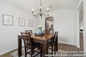 Building Photo - 412 Red River