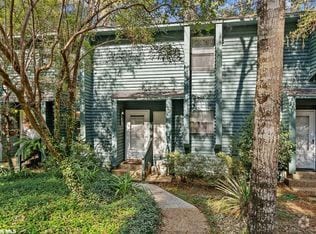 Building Photo - 47 Summer Oaks Dr
