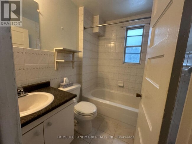 Building Photo - 20 Hallam St