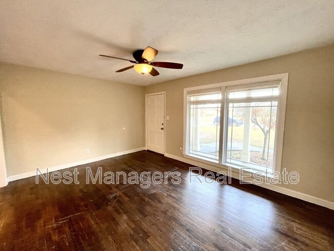 Building Photo - 5376 S Sumac Cir