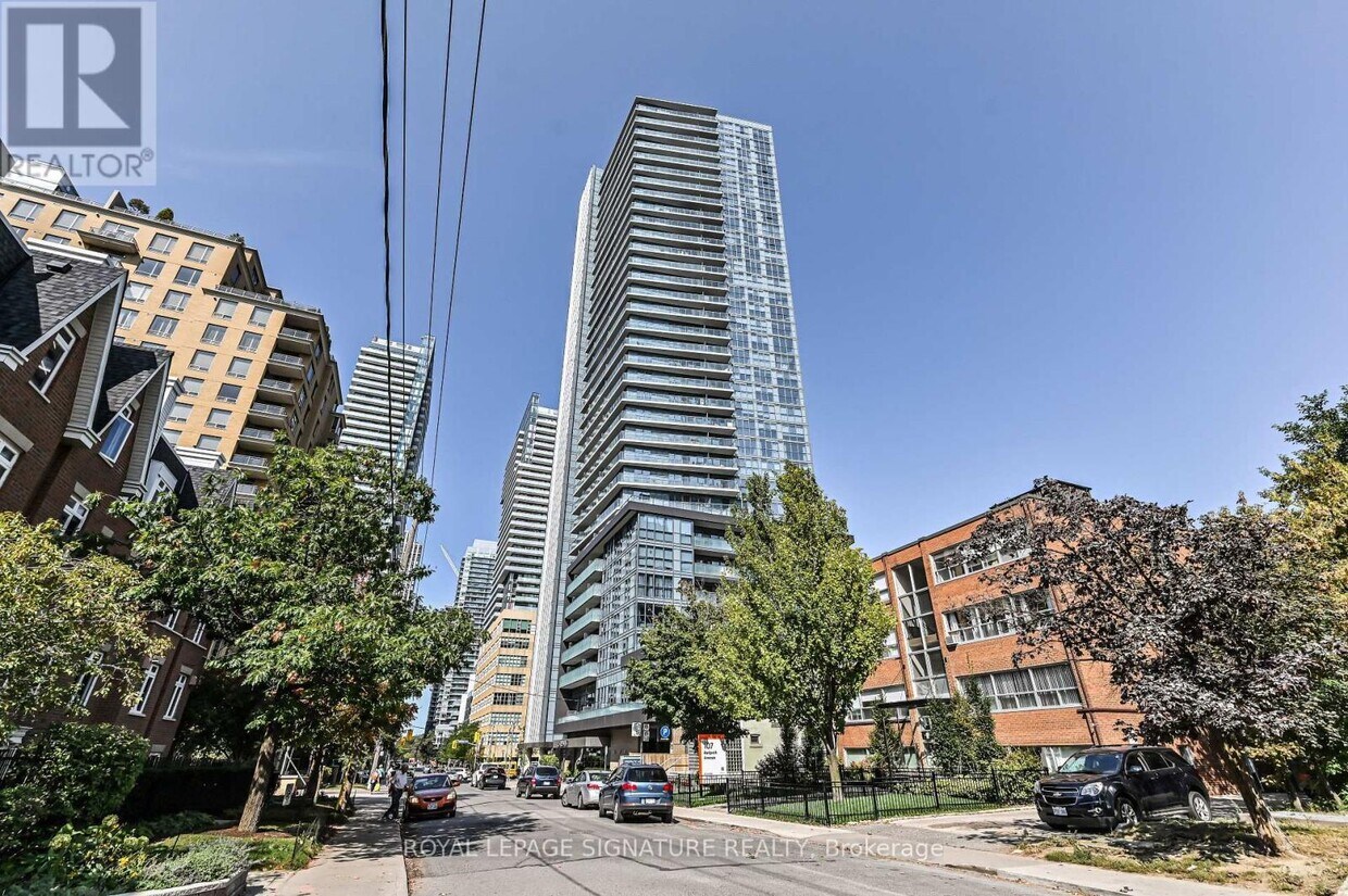 Photo principale - 125-125 Redpath Ave