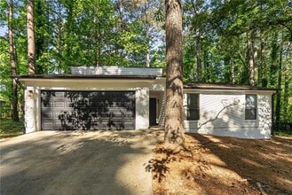 Building Photo - 3208 Berrong Way