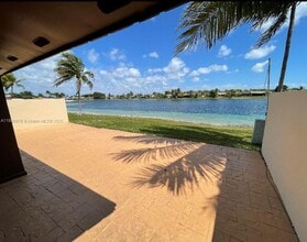 Building Photo - 11741 SW 125th Ct