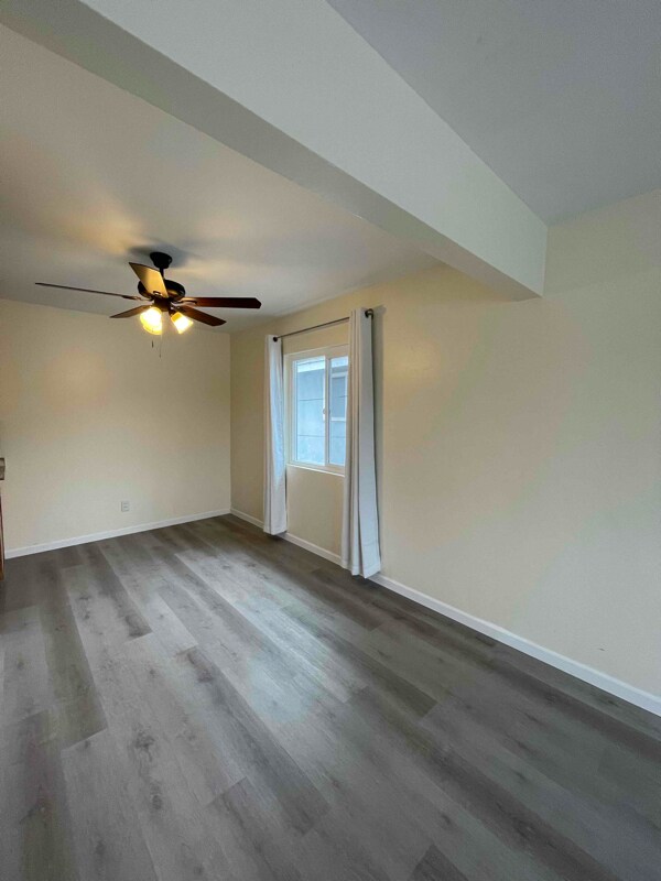 Foto del edificio - 4523 Spring St