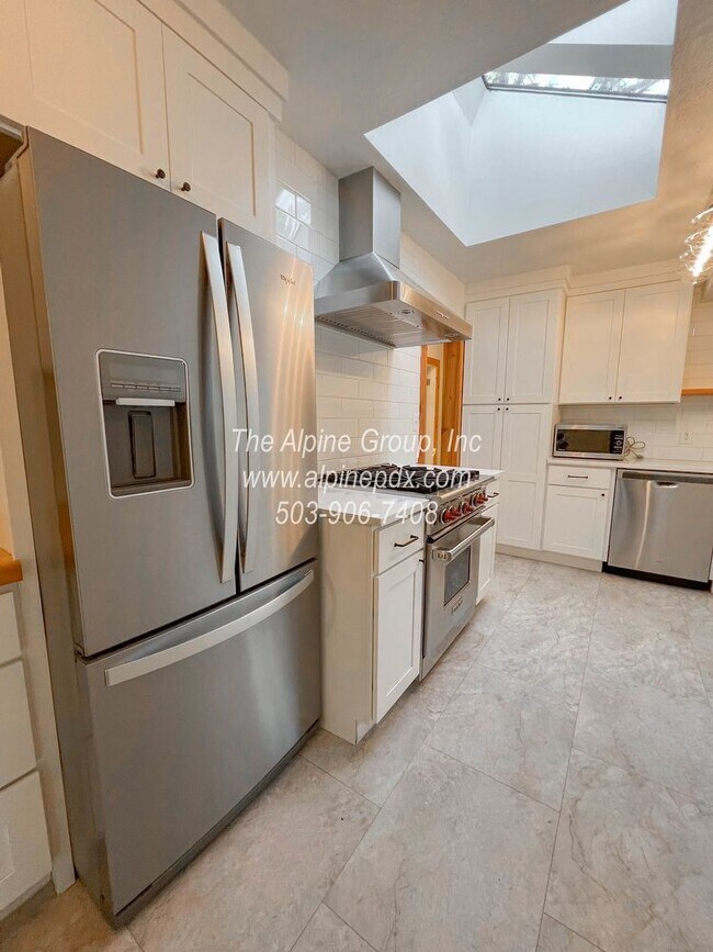 Foto del edificio - Three Bedrooms + Detached-Office-Bonus Roo...