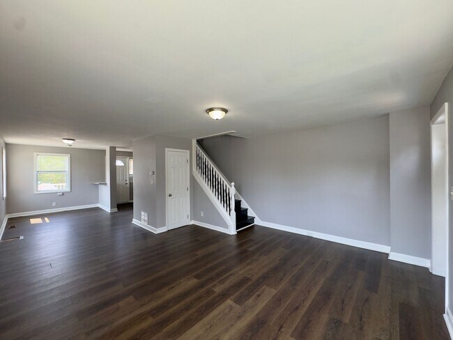 Foto del edificio - 7441 Berkshire Rd