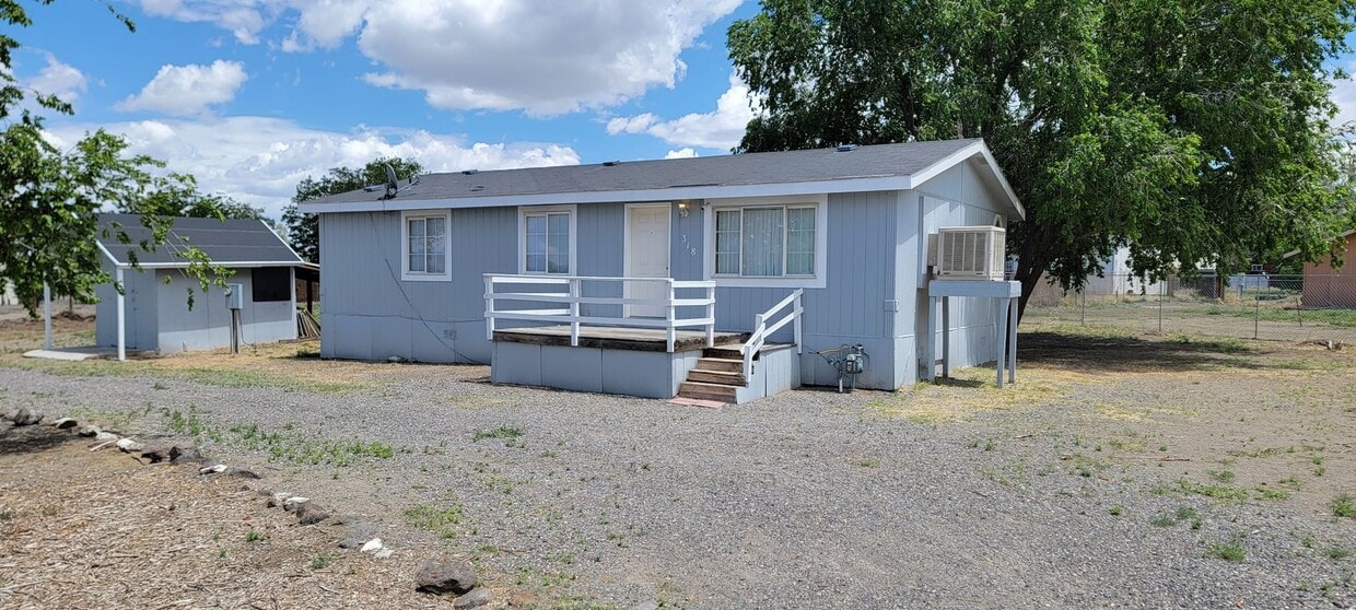 Primary Photo - 3 Bedroom 2 Bathroom Fernley Home