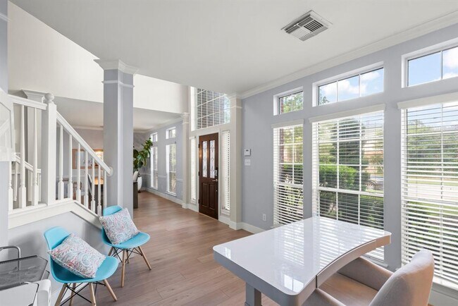 Foto del edificio - 3006 Brooks Ct