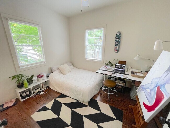 Foto del edificio - 612 E Henry St