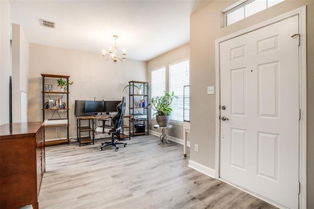 Foto del edificio - 1521 Creek Springs Dr