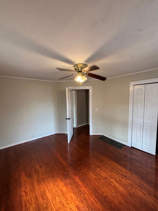 Foto del edificio - 121 West St