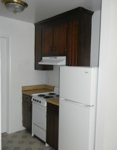 Foto principal - 806 LaSalle Ave