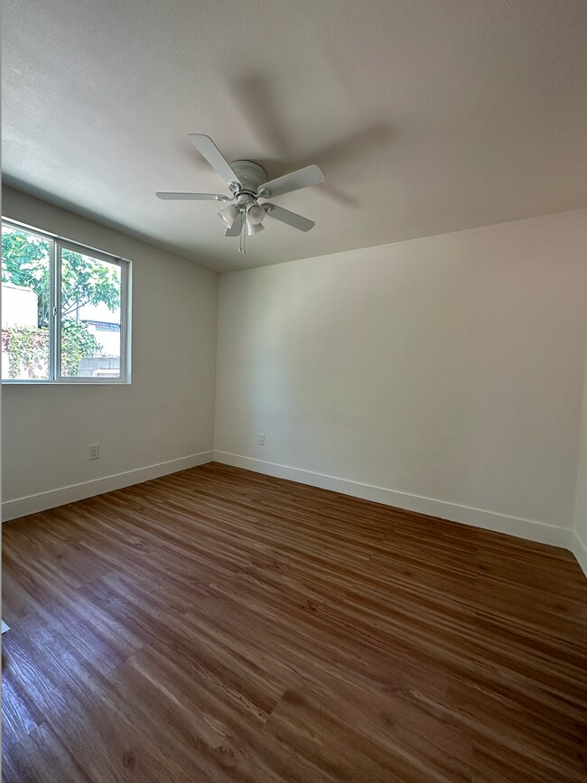Foto del edificio - 5856 Arlington Ave