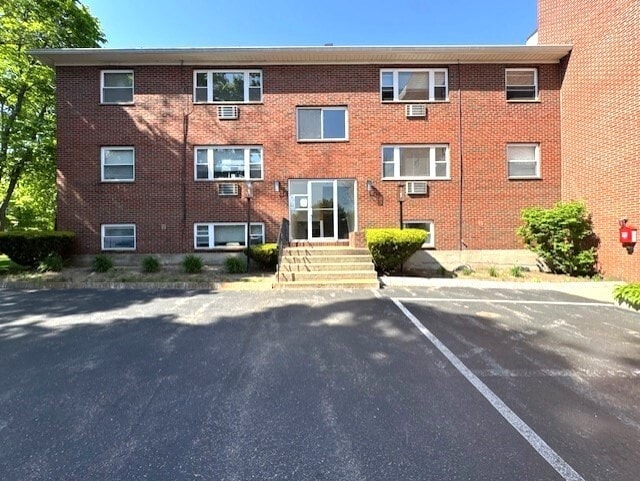 Foto del edificio - 580 Salem St