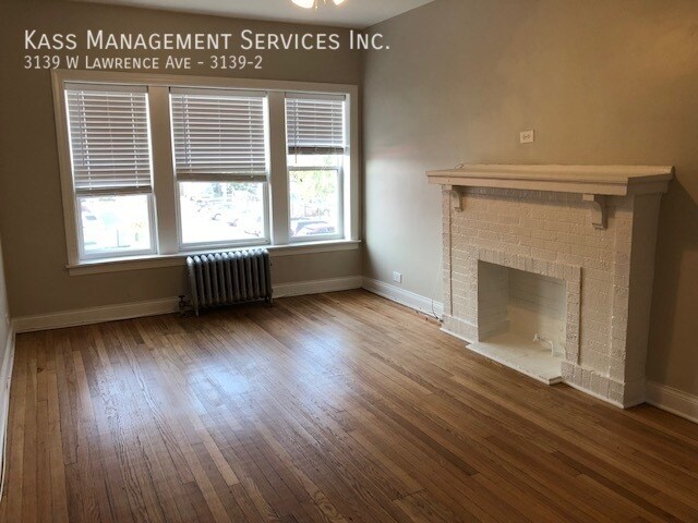 Building Photo - 3139 W Lawrence Ave