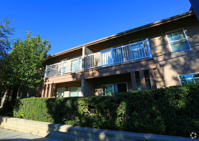 Building Photo - Casa Garcia