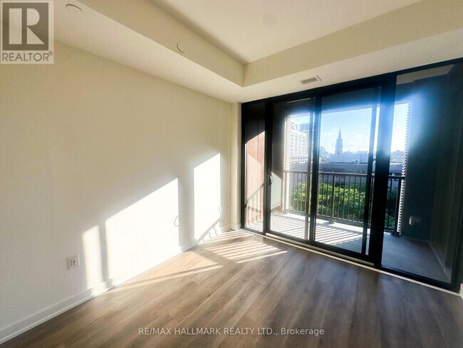 Photo du bâtiment - 123 Portland St