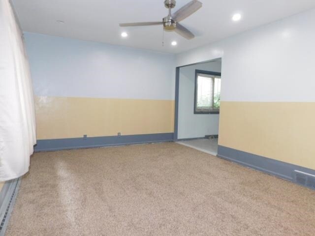 Foto del edificio - 4406 Crawford Dr