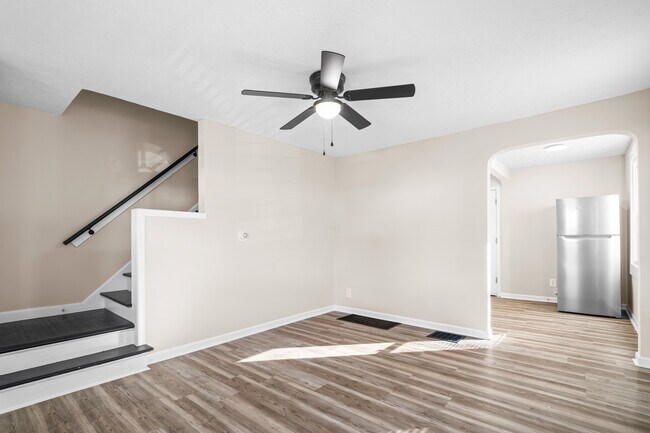 Foto del edificio - 1747 E Frankfort St